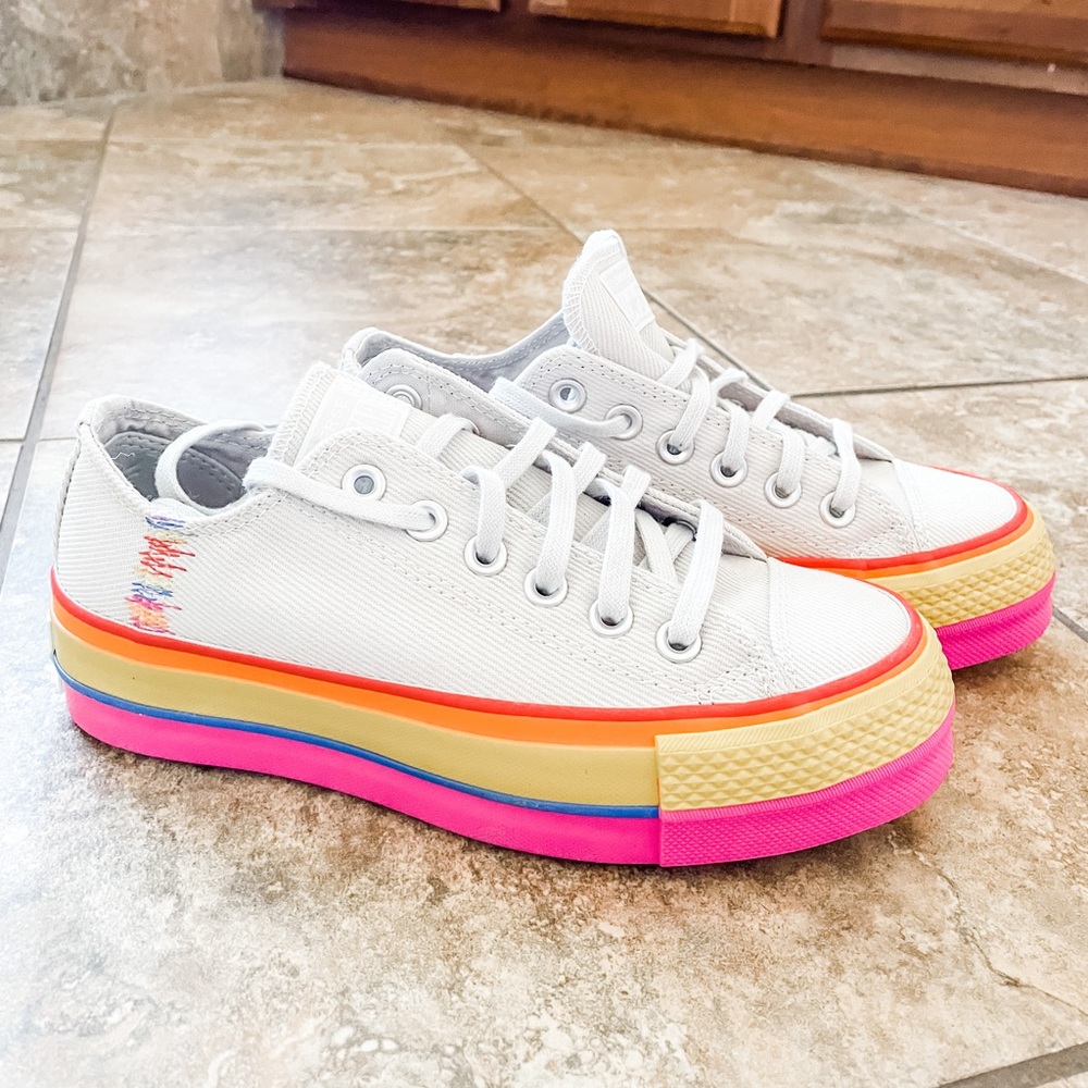 PRIDE MONTH Converse Canvas Chuck Taylor All Star Rainbow Platform Sneakers